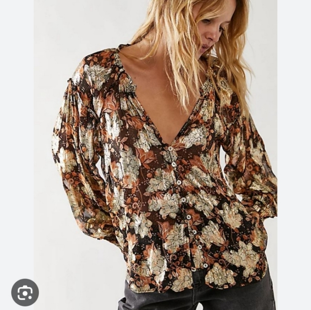 Free people Scorpio oversized long sleaves metalic top new